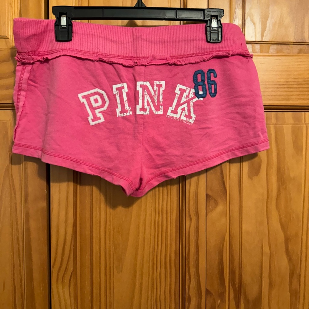Y2K PINK Victoria's Secret Ruffled Pink Athletic Shorts - Picture 4 of 4